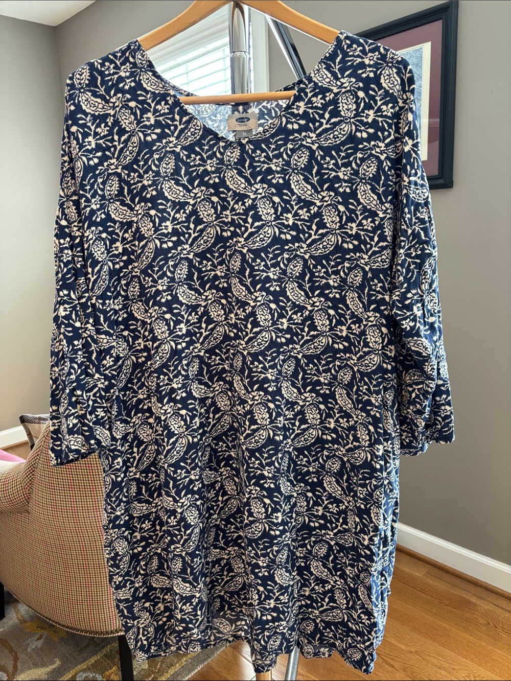 Old Navy Navy and White Floral Dress